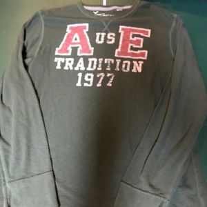 American Eagle Sweater/Sweatshirt/Crewneck XXL
